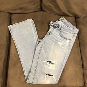 Light wash America Eagle jeans